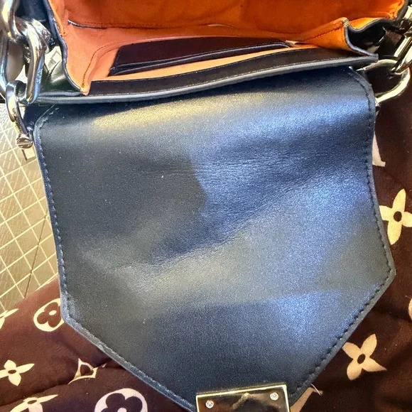 MCM Patricia shoulder bag in black Visetos monogram - Picture 12 of 15